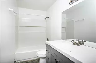 10416 Peach Ave, California City, CA 93505 - Photo 19