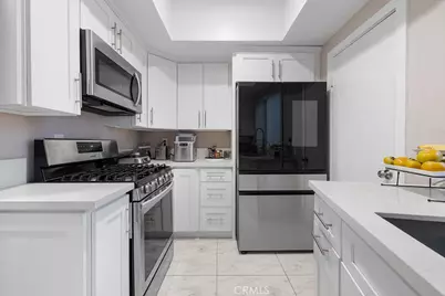 1340 Glenwood Road #8, Glendale, CA 91201 - Photo 5