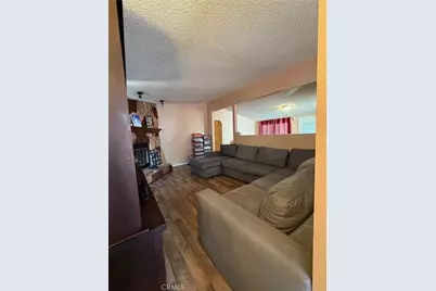 29021 Bouquet Canyon #201, Saugus, CA 91390 - Photo 3