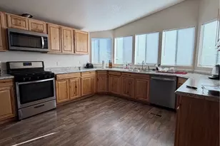 29021 Bouquet Canyon, Saugus, CA 91390 - Photo 5