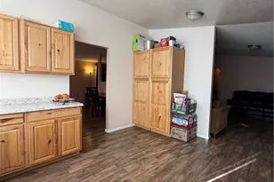 29021 Bouquet Canyon, Saugus, CA 91390 - Photo 7