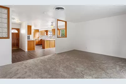 27431 Arriola Avenue, Saugus, CA 91350 - Photo 15