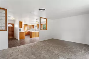 27431 Arriola Ave, Saugus, CA 91350 - Photo 15