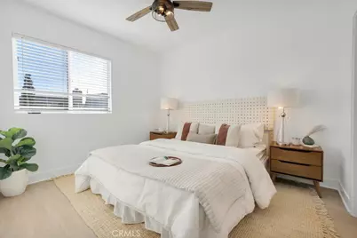 10832 W Riverton Court, Toluca Lake, CA 91602 - Photo 11