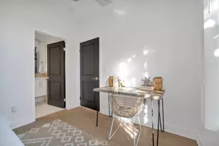 10832 W Riverton Ct, Toluca Lake, CA 91602 - Photo 25