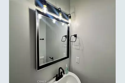 1013 E La Palma, Inglewood, CA 90301 - Photo 15