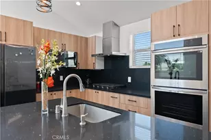 1013 E La Palma, Inglewood, CA 90301 - Photo 35