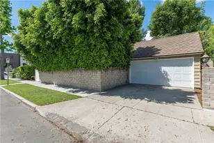 14335 Magnolia Bl, Sherman Oaks, CA 91423 - Photo 35