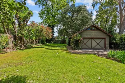 1180 N Catalina, Pasadena, CA 91104 - Photo 43