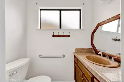 633 Groton Drive, Burbank, CA 91504 - Photo 29