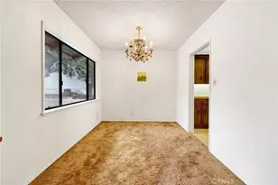 633 Groton Dr, Burbank, CA 91504 - Photo 11