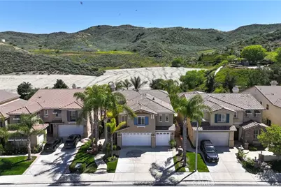 17526 Dove Willow Street, Canyon Country, CA 91387 - Photo 5