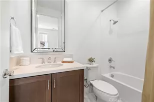 20657 Walnut Cir, Porter Ranch, CA 91326 - Photo 43