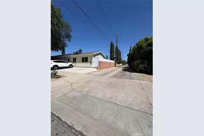 7620 Royer, Canoga Park, CA 91304 - Photo 9