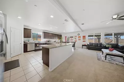 44137 37th, Lancaster, CA 93536 - Photo 7