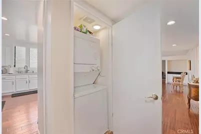 14521 Benefit #207, Sherman Oaks, CA 91403 - Photo 17