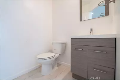 18347 Saticoy #28, Reseda, CA 91335 - Photo 7