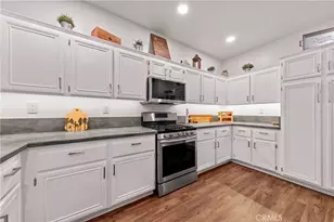 28630 Oak Valley, Castaic, CA 91384 - Photo 17