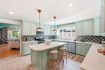 435 Eton Drive, Burbank, CA 91504 - Photo 9