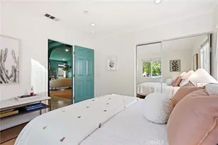 435 Eton Dr, Burbank, CA 91504 - Photo 21