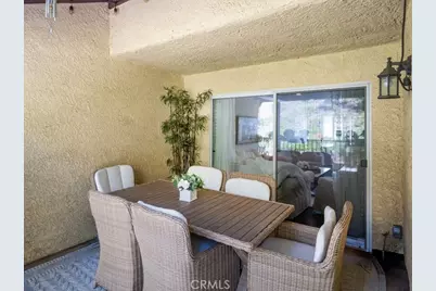 9735 Via Roma, Burbank, CA 91504 - Photo 3