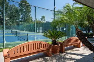 9735 Via Roma, Burbank, CA 91504 - Photo 27