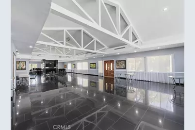 9735 Via Roma, Burbank, CA 91504 - Photo 31