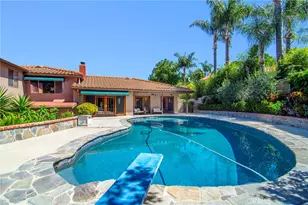 22548 Waterbury St, Woodland Hills, CA 91364 - Photo 39