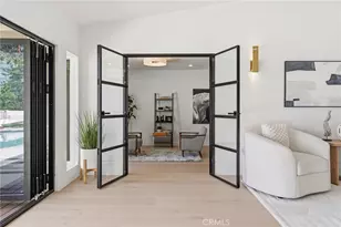 23925 Crosson Dr, Woodland Hills, CA 91367 - Photo 27