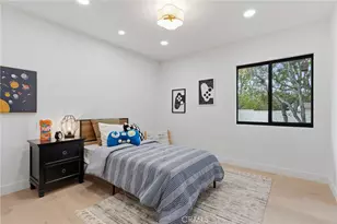 23925 Crosson Dr, Woodland Hills, CA 91367 - Photo 45