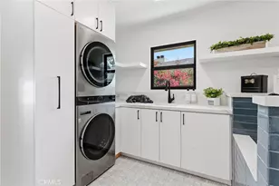 23925 Crosson Dr, Woodland Hills, CA 91367 - Photo 55