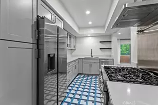 6752 Hillpark, Los Angeles, CA 90068 - Photo 3