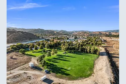 27919 Bridlewood, Castaic, CA 91384 - Photo 33