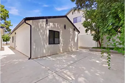 10012 Plainview Avenue, Tujunga, CA 91042 - Photo 35