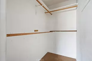 9610 Natick, North Hills, CA 91343 - Photo 19