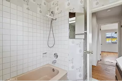 9610 Natick, North Hills, CA 91343 - Photo 21