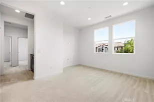 28637 Solana Ct, Valencia, CA 91354 - Photo 33