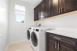 28637 Solana Ct, Valencia, CA 91354 - Photo 13