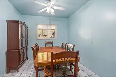 11474 Gladstone, Sylmar, CA 91342 - Photo 5