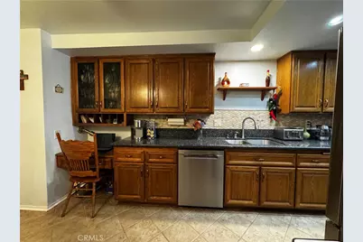 20607 Roscoe Blvd #C, Winnetka, CA 91306 - Photo 7