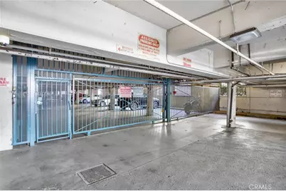 15344 Weddington Street #102, Sherman Oaks, CA 91411 - Photo 39
