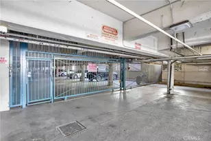 15344 Weddington St, Sherman Oaks, CA 91411 - Photo 39