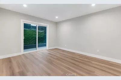 15344 Weddington Street #102, Sherman Oaks, CA 91411 - Photo 29