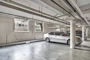 15344 Weddington St, Sherman Oaks, CA 91411 - Photo 45
