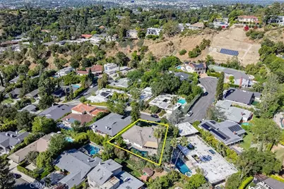 11500 Dona Cecilia, Studio City, CA 91604 - Photo 39