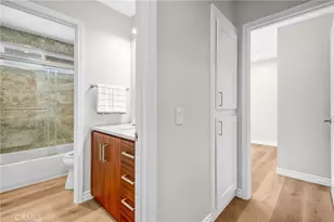 28835 Conejo View Dr, Agoura Hills, CA 91301 - Photo 15