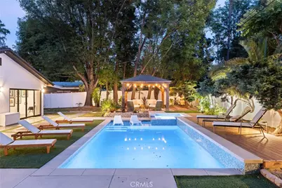 4755 Degovia Avenue, Woodland Hills, CA 91364 - Photo 13