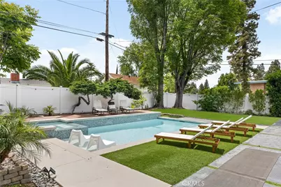 4755 Degovia Avenue, Woodland Hills, CA 91364 - Photo 17