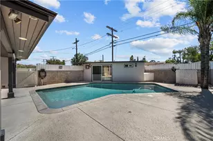 10053 Stonehurst, Los Angeles, CA 91352 - Photo 33