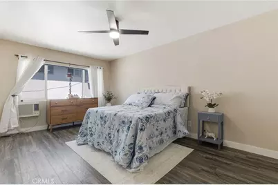 5232 Corteen Pl #17, Valley Village, CA 91607 - Photo 11